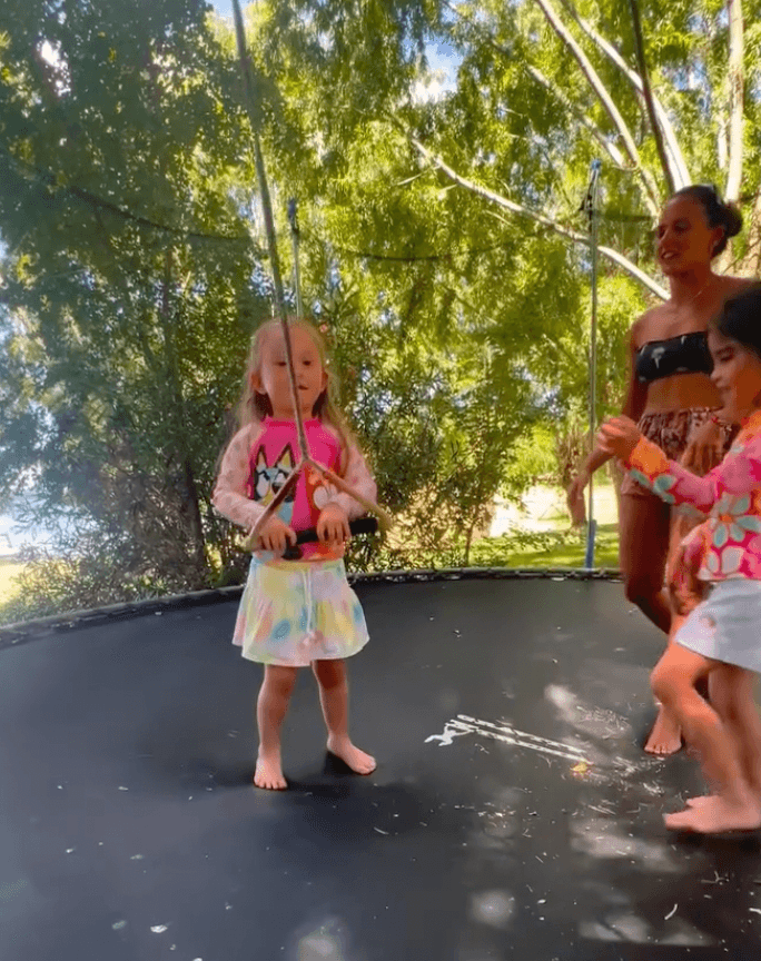 Trampoline for land training between sets